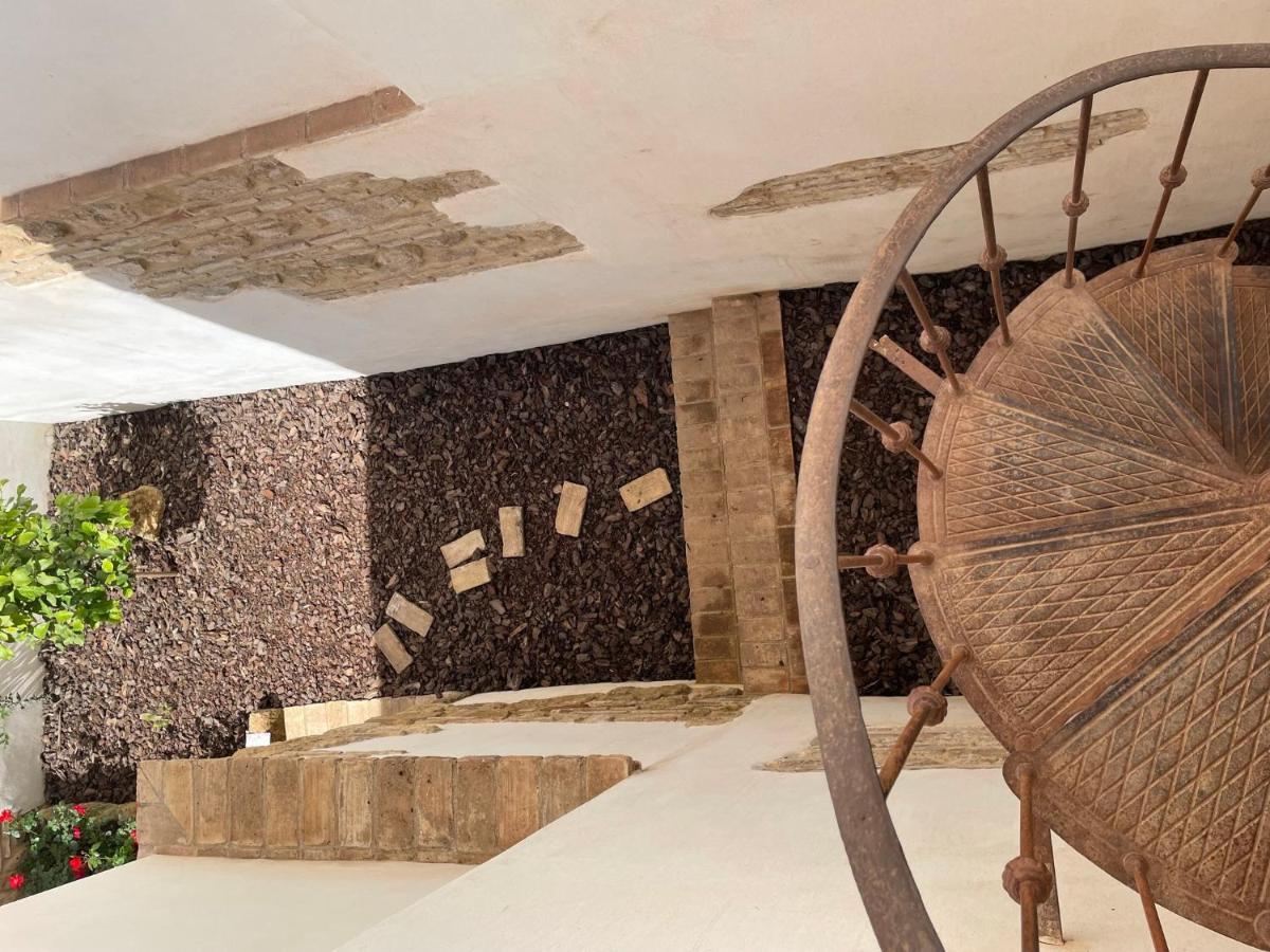 Апартаменты La Casa De La Escalera Кордова Экстерьер фото